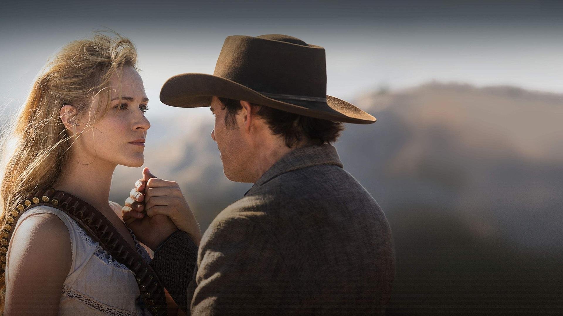 国家女篮注重团队协作和防守体系建设提高整体实力，国家篮球队女篮