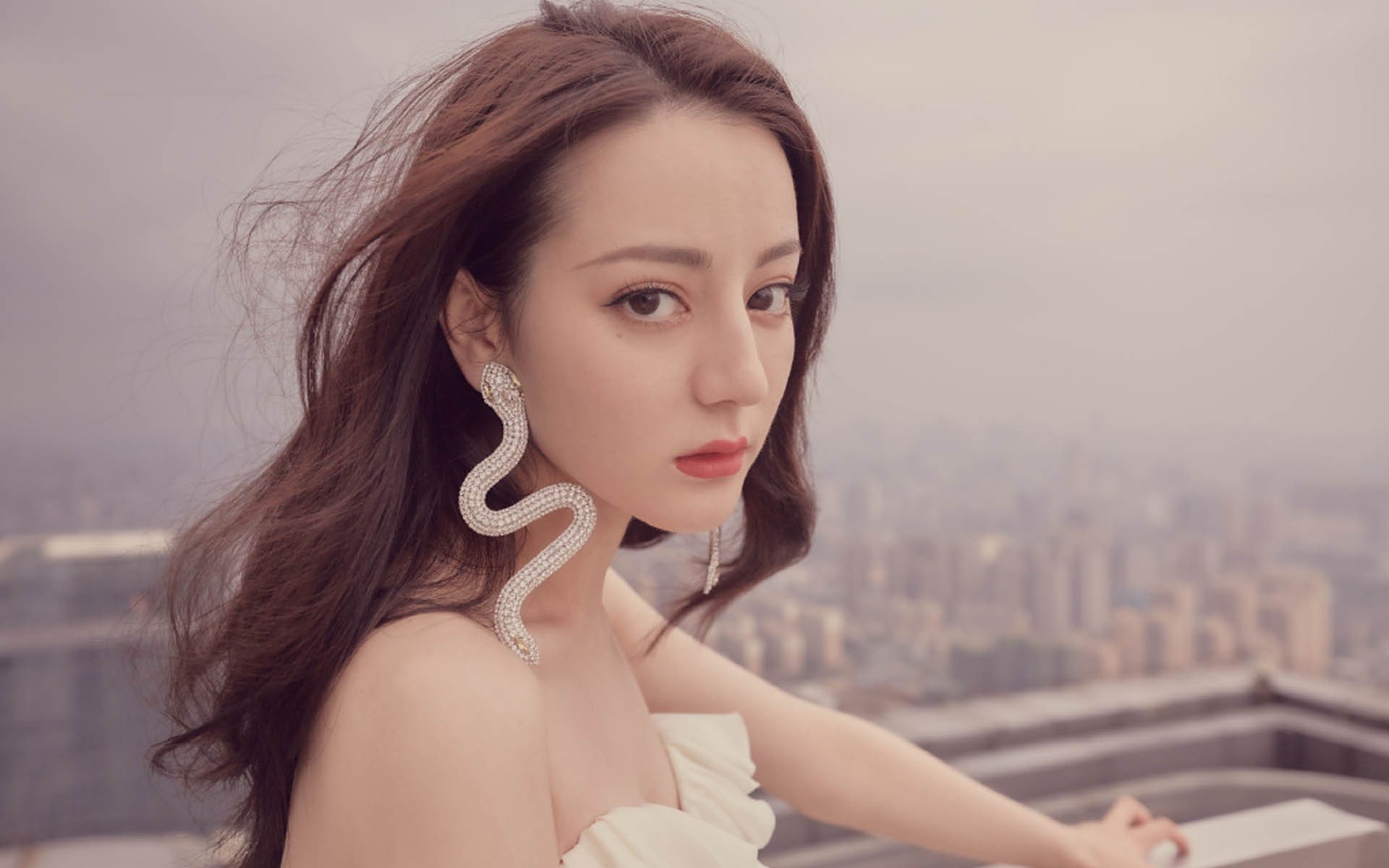 意甲精彩瞬间：个性表演点燃球迷热情，意甲经典比赛如c77 tv