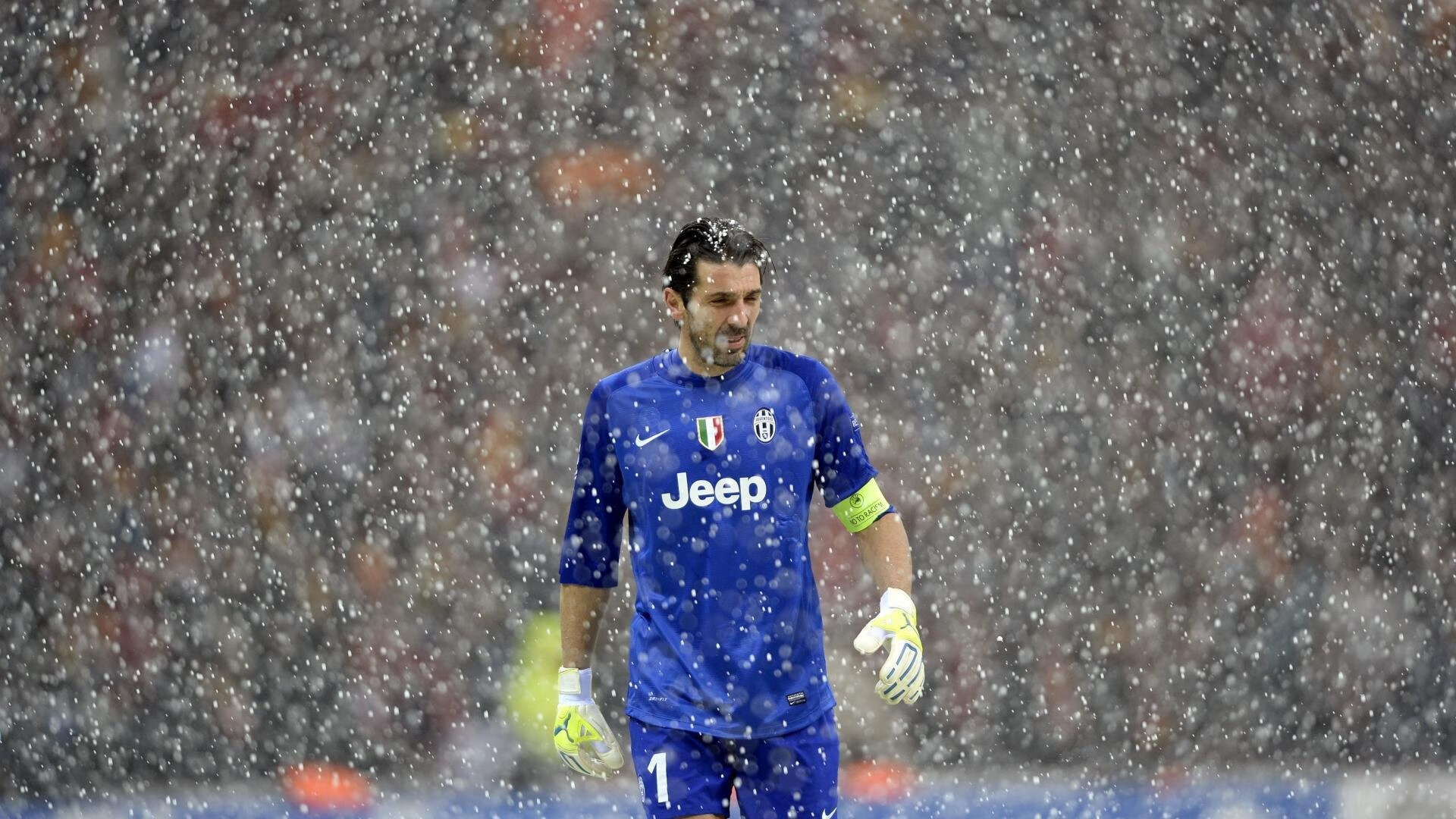 英超比赛中通过语言声调建模识别裁判指令的紧急等级,英超 裁判